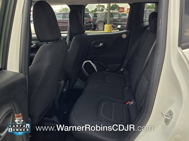 Used 2018 Jeep Renegade Latitude FWD image 6