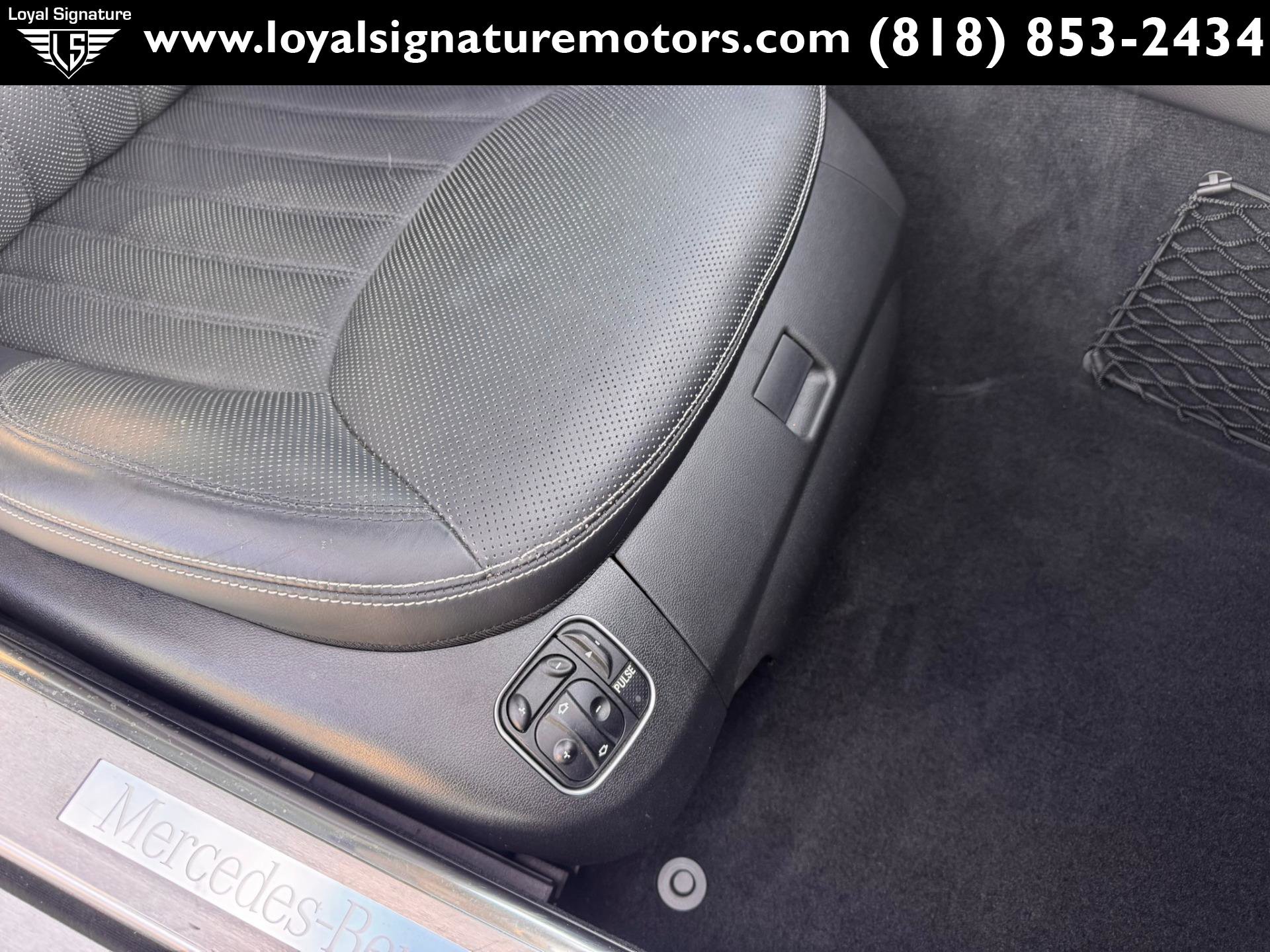 Used 2012 Mercedes-Benz SL 550 image 37