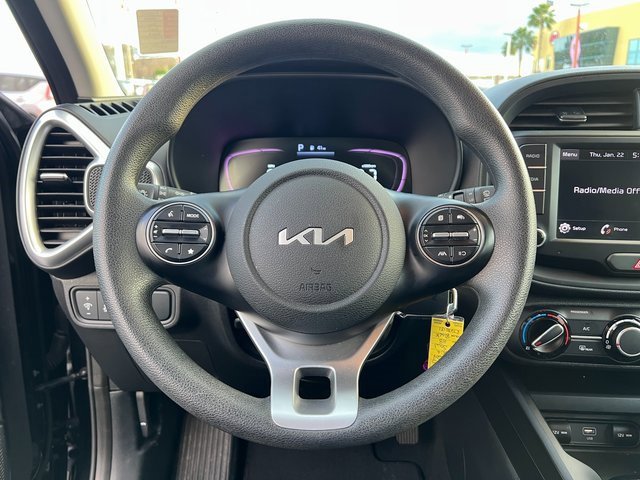 Certified 2024 Kia Soul LX w/ Option Group 015 image 17