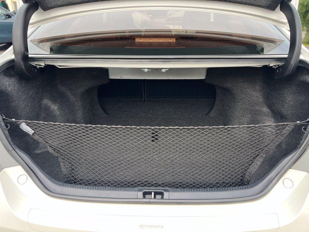 Certified 2016 Toyota Camry XSE FWD image 38
