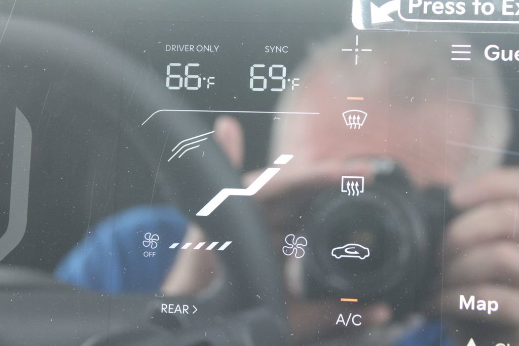 New 2026 Kia EV9 Land image 44