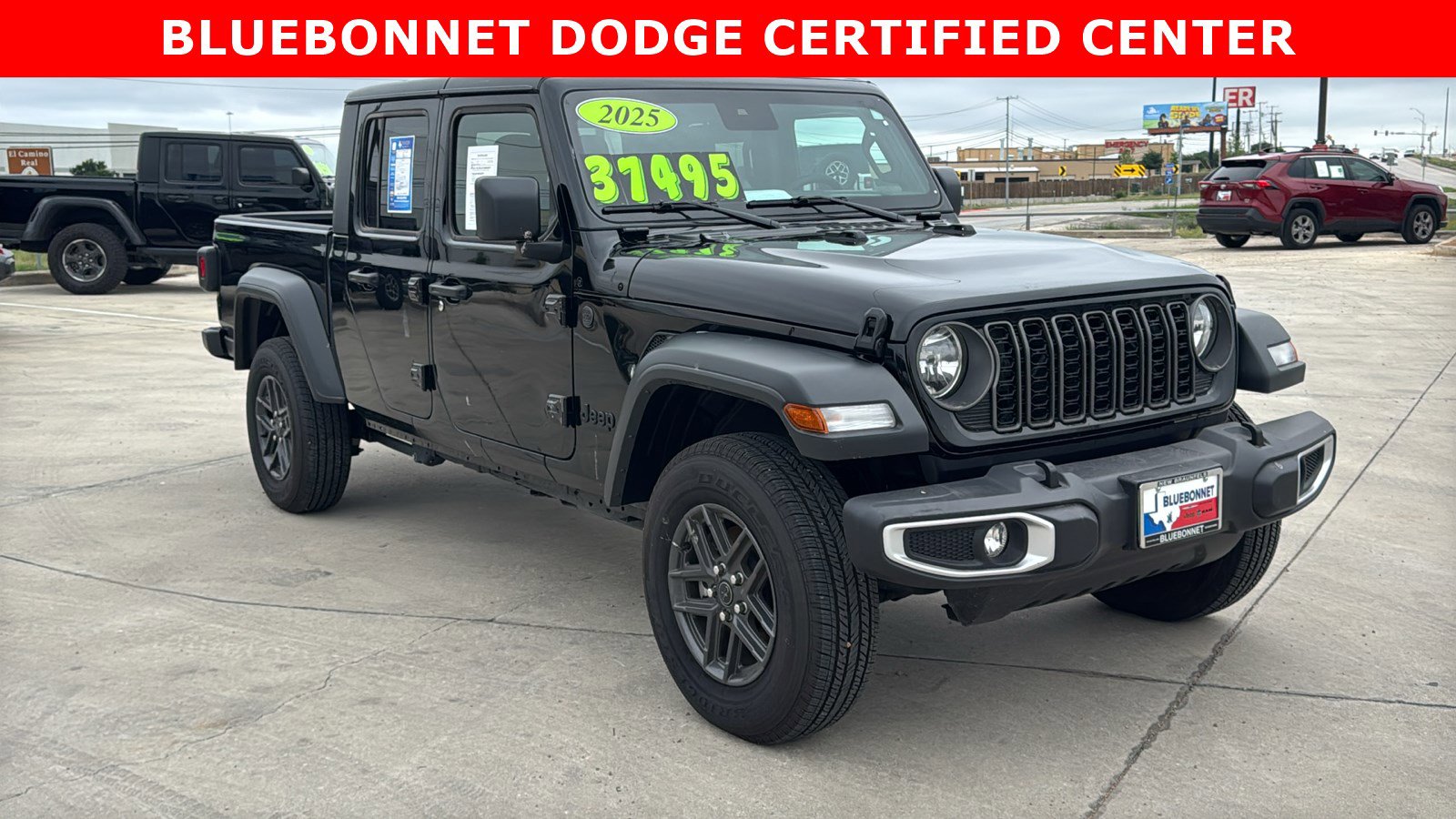 Used 2025 Jeep Gladiator Sport AWD/4WD image 3