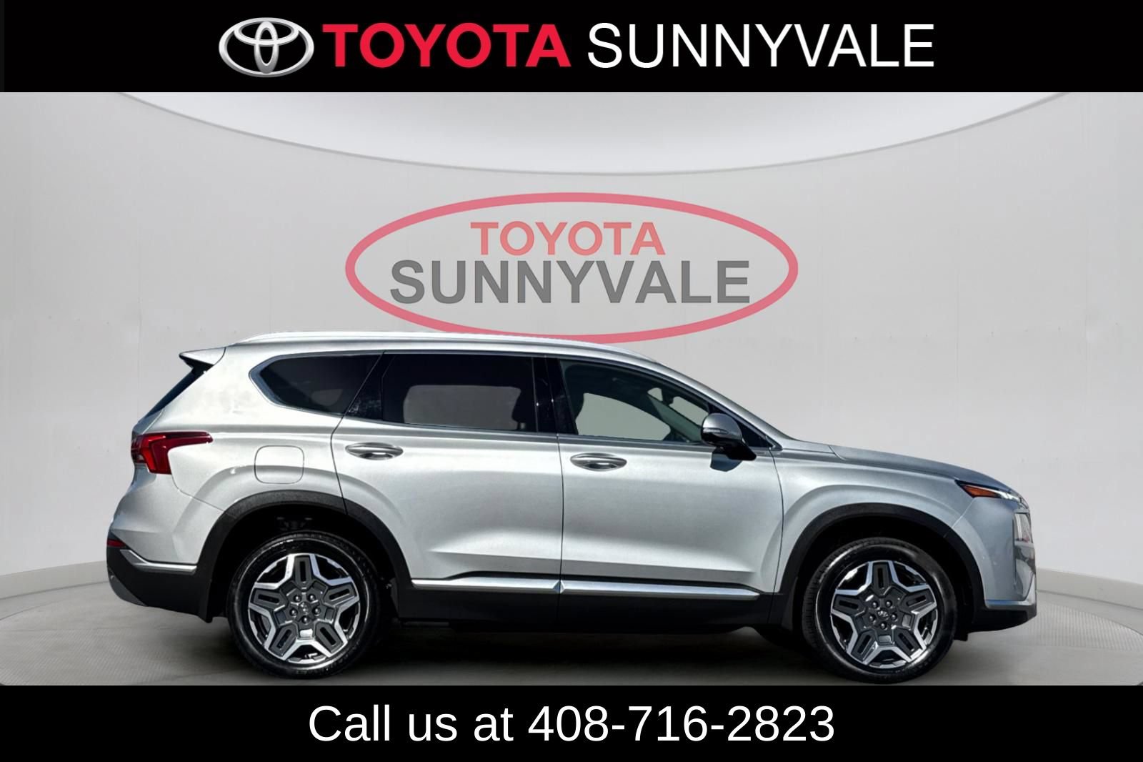 Used 2023 Hyundai Santa Fe Limited AWD/4WD image 9