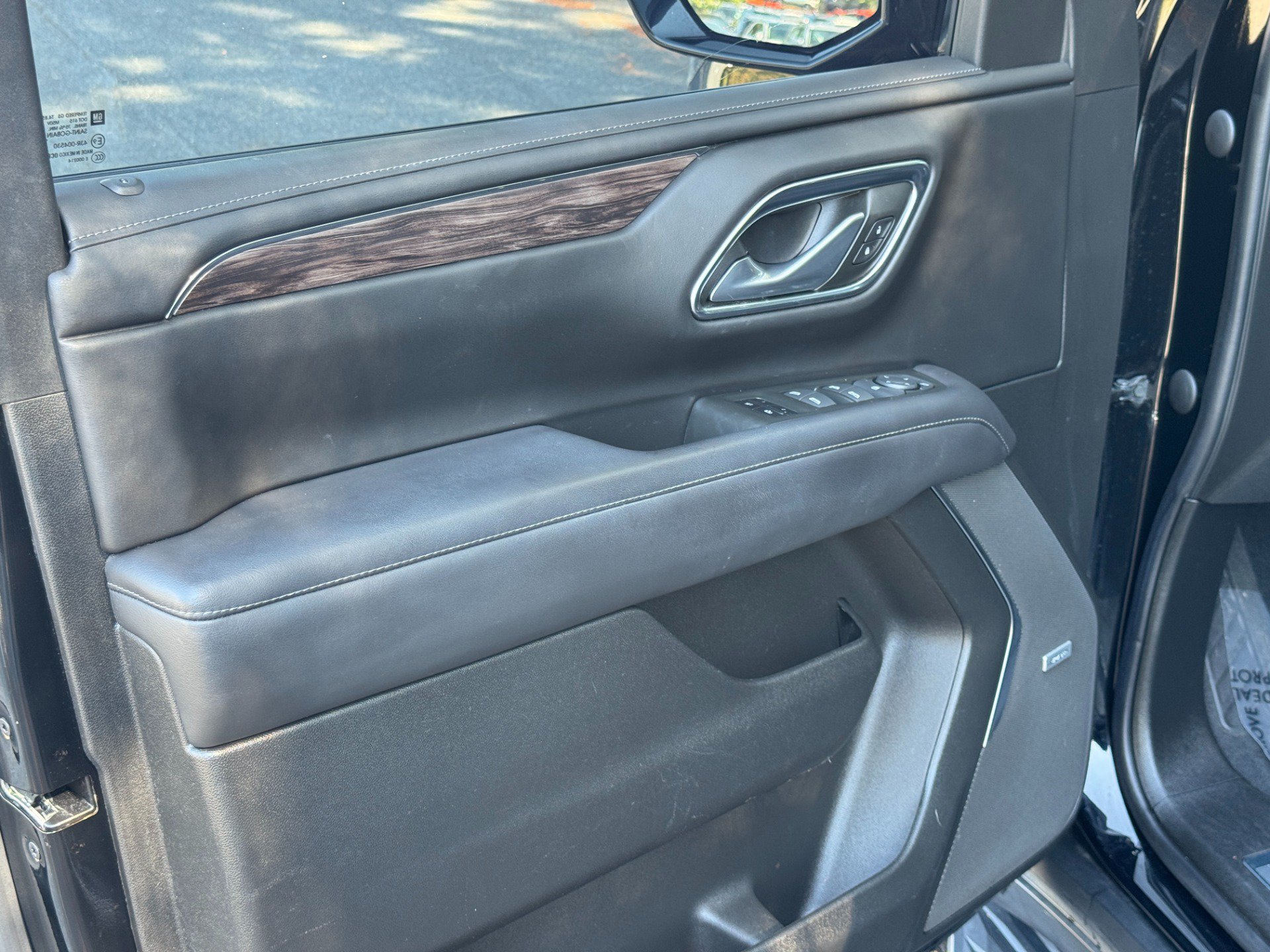 Used 2022 Chevrolet Tahoe LT AWD/4WD image 26