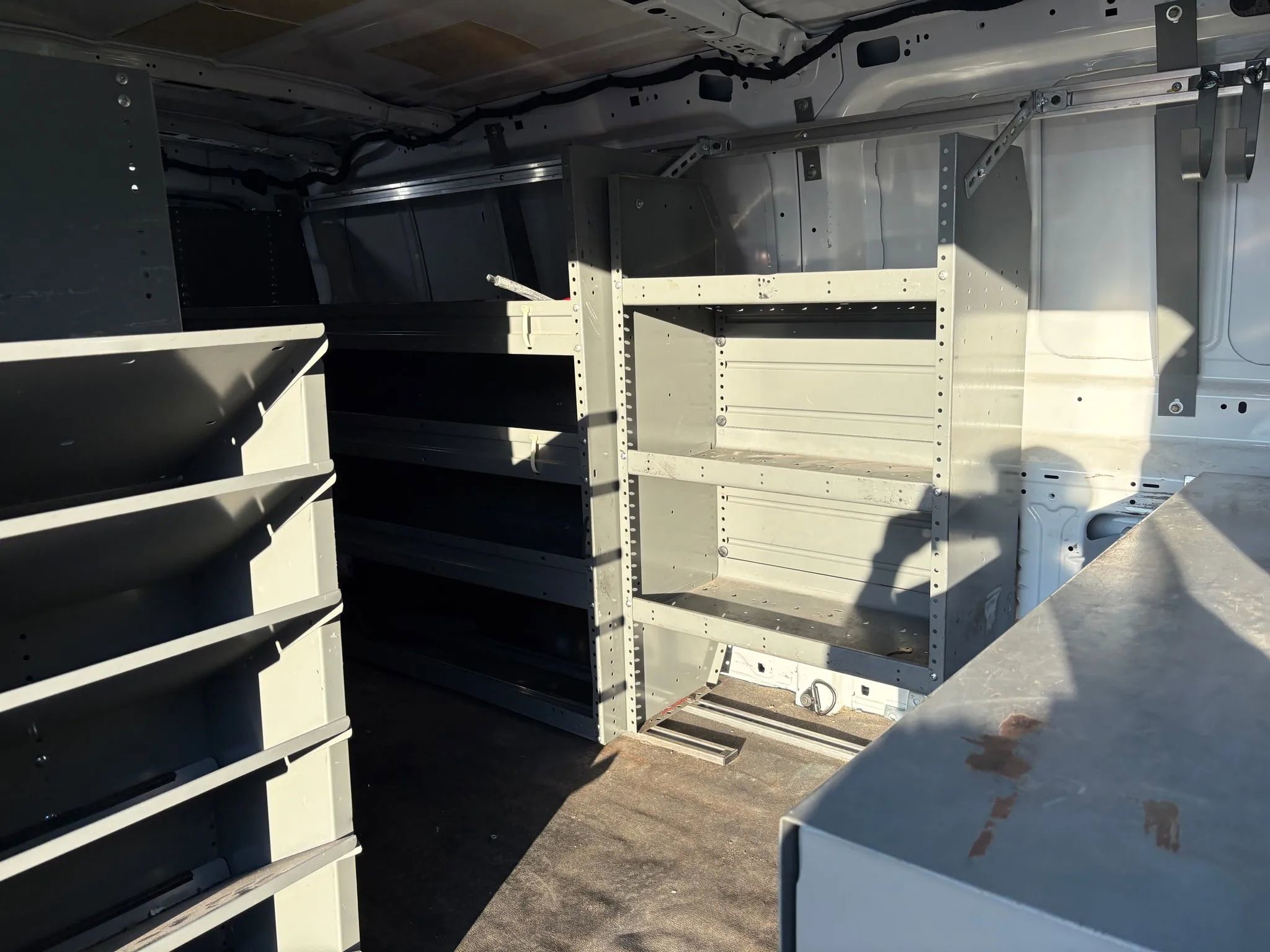 Used 2018 Ford Transit 250 148 Low Roof image 18