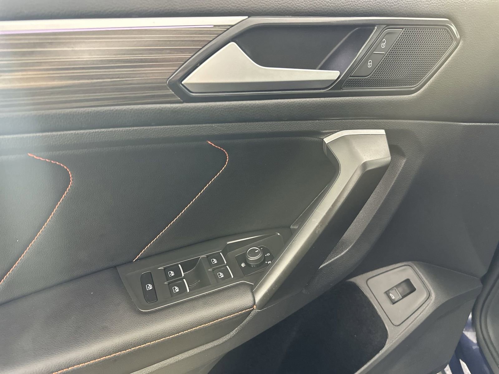 Used 2024 Volkswagen Tiguan Wolfsburg Edition image 13