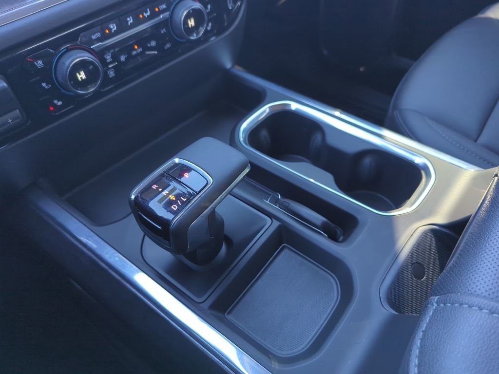 Used 2023 Chevrolet Silverado 1500 LTZ image 22