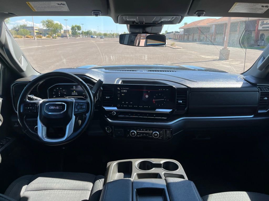 Used 2023 GMC Sierra 1500 Elevation image 24