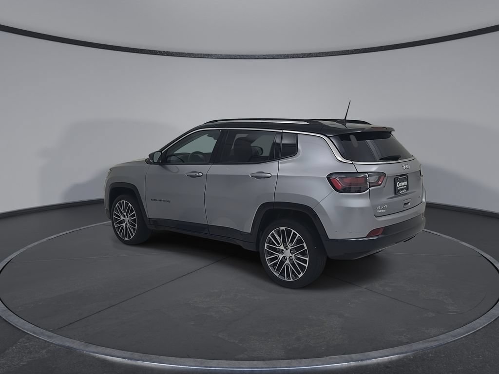 Used 2022 Jeep Compass Limited w/ Elite Group AWD/4WD image 13
