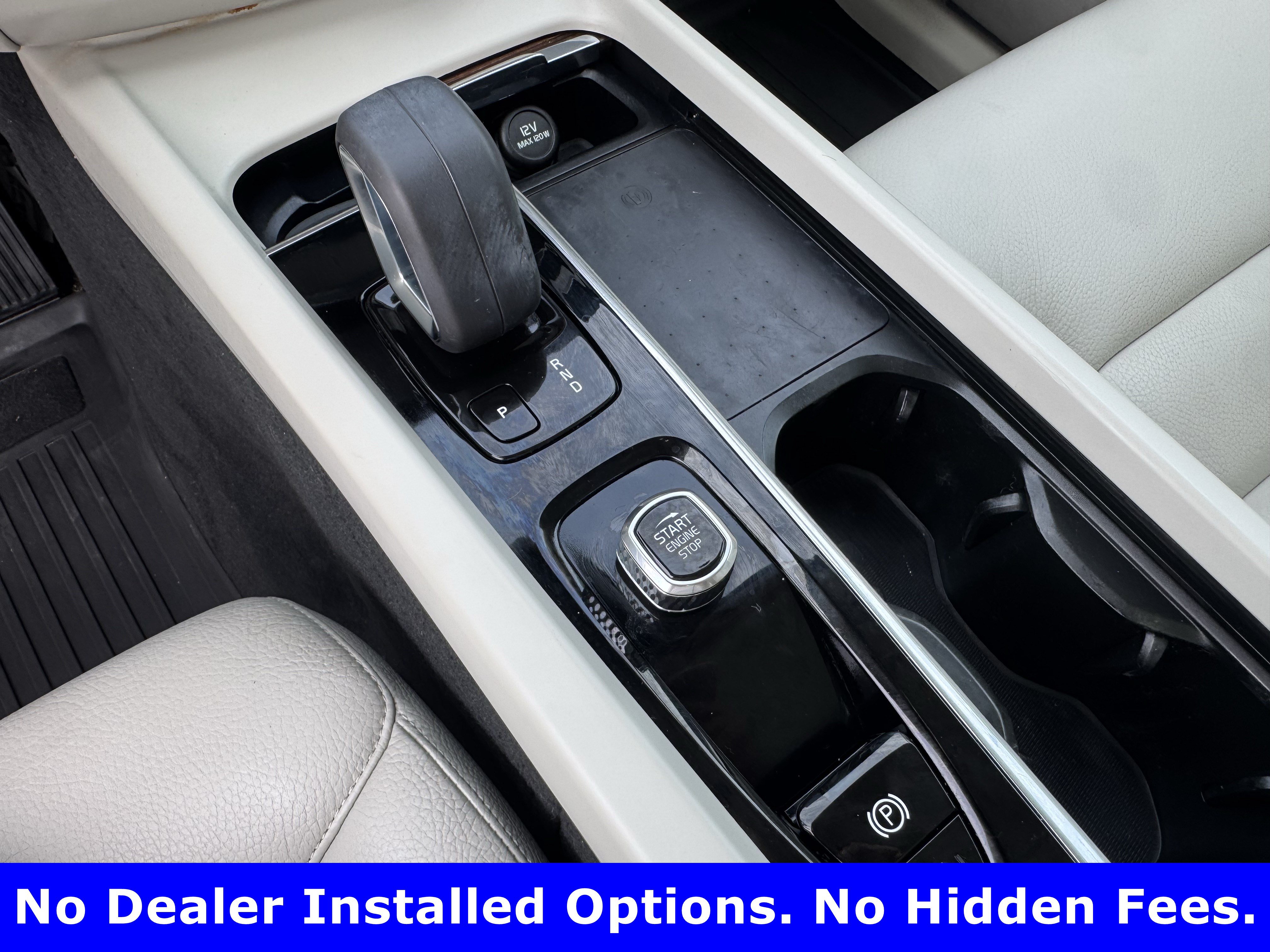 Used 2022 Volvo XC60 B5 Momentum w/ Advanced Package AWD/4WD image 19