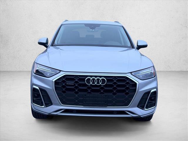 Used 2023 Audi Q5 2.0T Premium w/ Convenience Package image 2