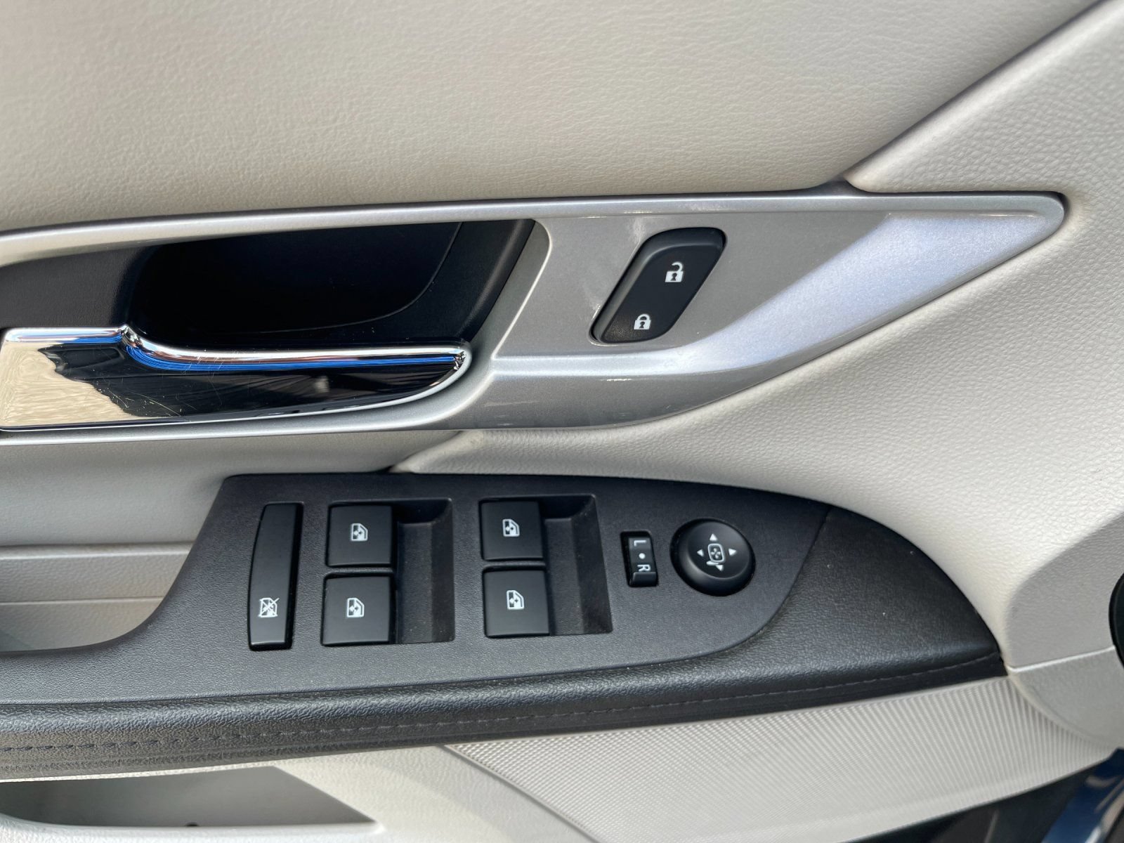 Used 2017 GMC Terrain SLE w/ Convenience Package AWD/4WD image 20