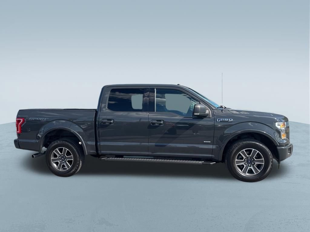 Used 2017 Ford F150 XLT w/ Equipment Group 302A Luxury AWD/4WD image 9