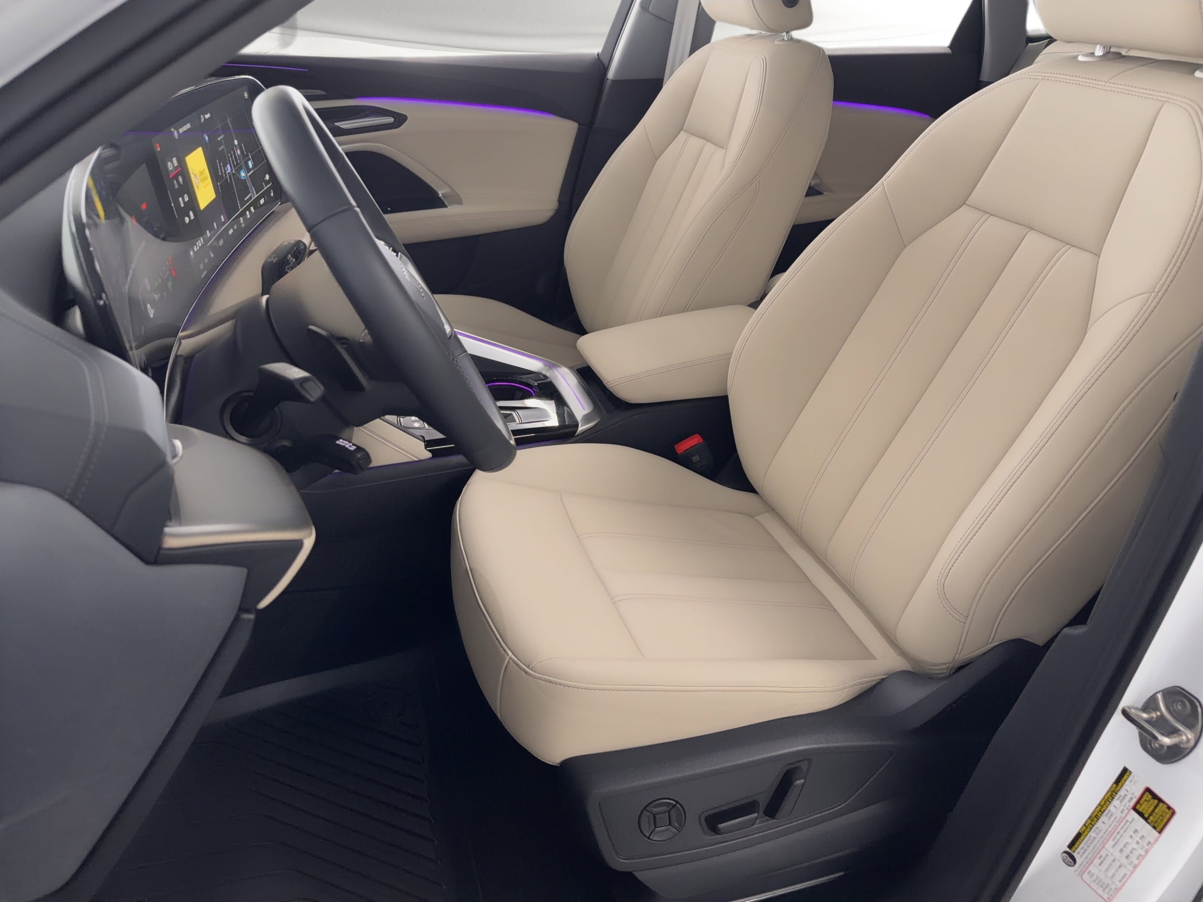 Used 2025 Audi Q5 Premium w/ Premium Plus AWD/4WD image 5