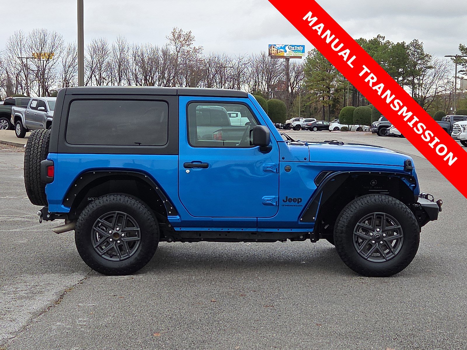 Used 2024 Jeep Wrangler Sport S image 6