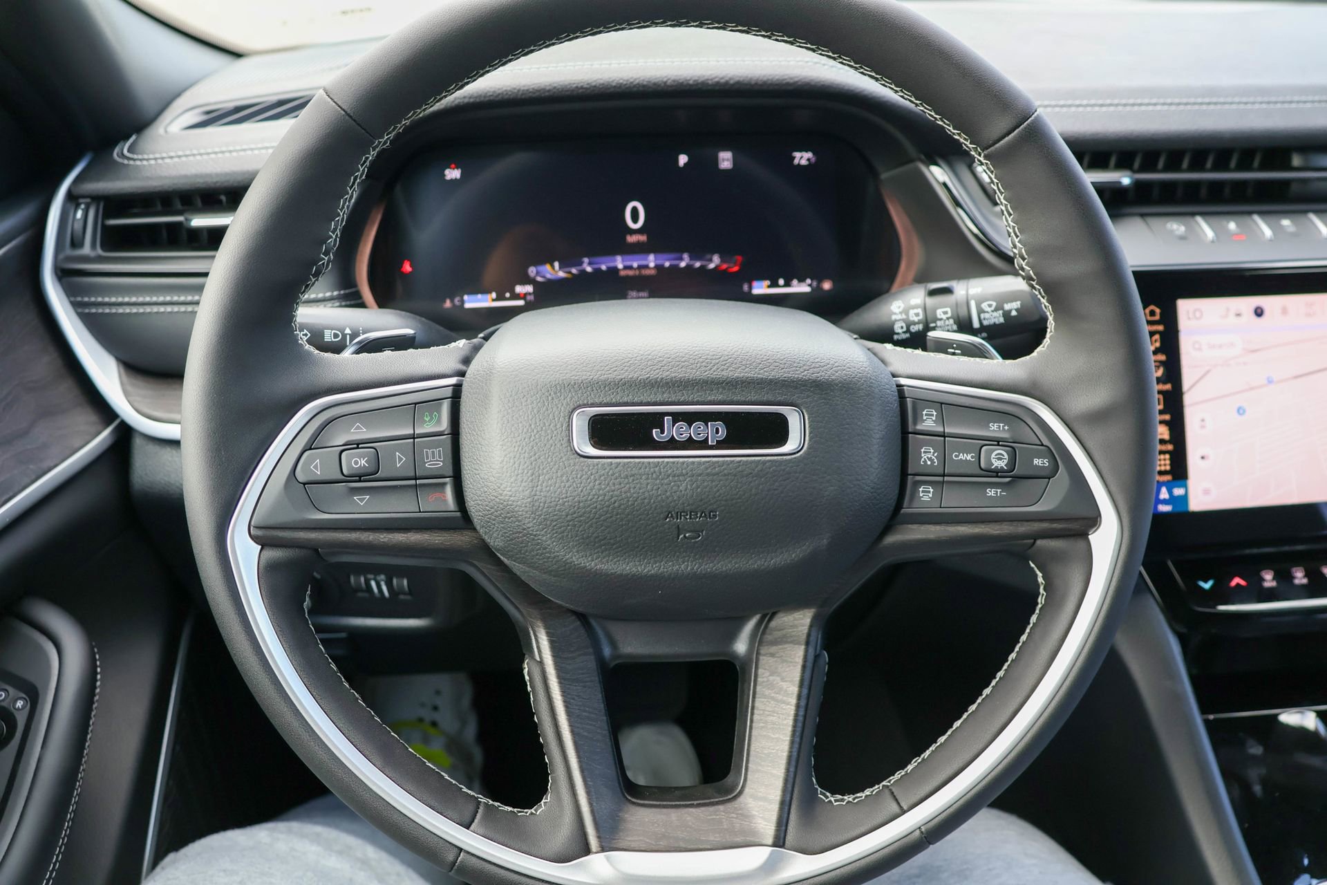 New 2026 Jeep Grand Cherokee Limited AWD/4WD image 29