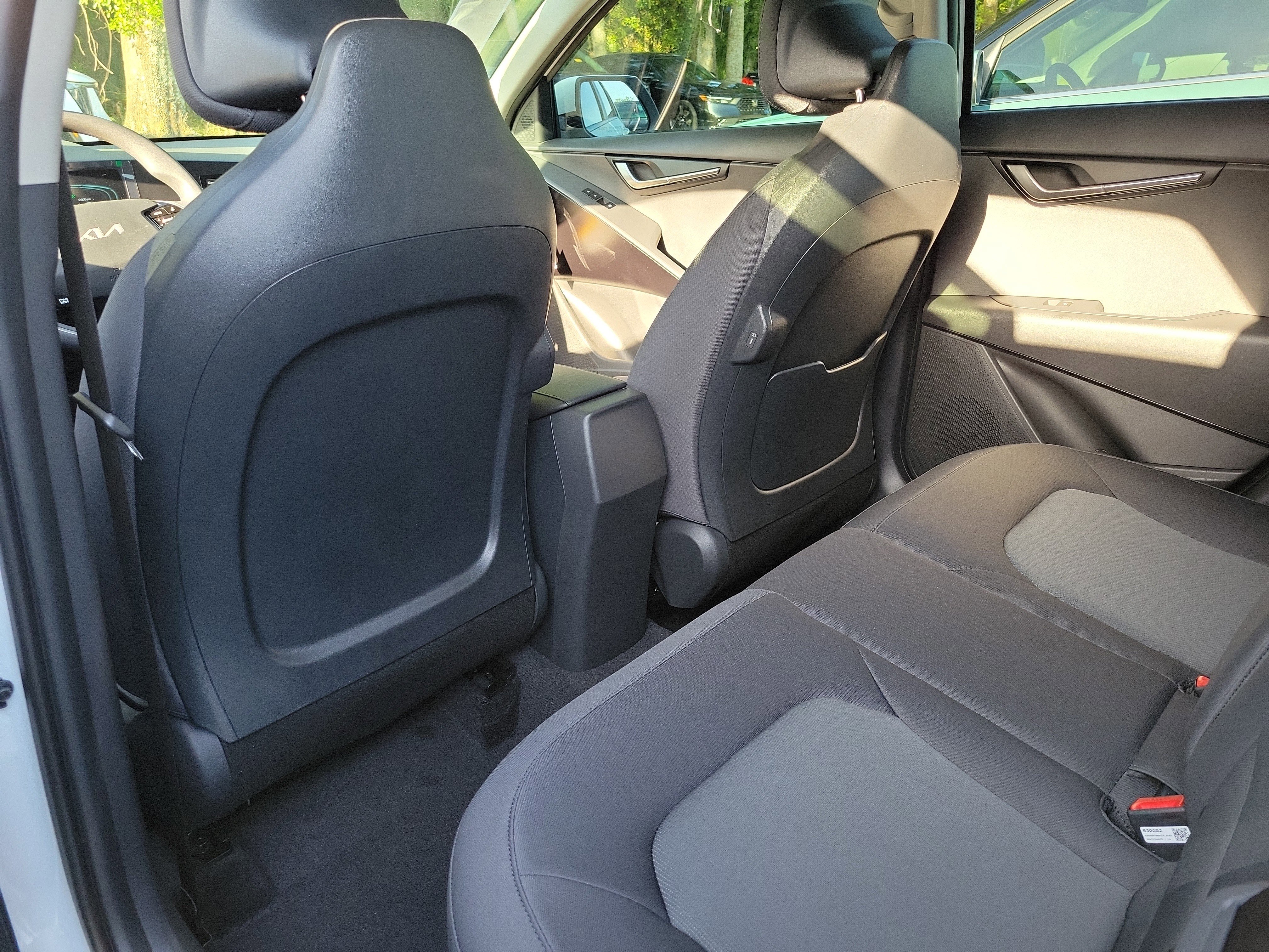 New 2026 Kia Niro LX FWD image 5
