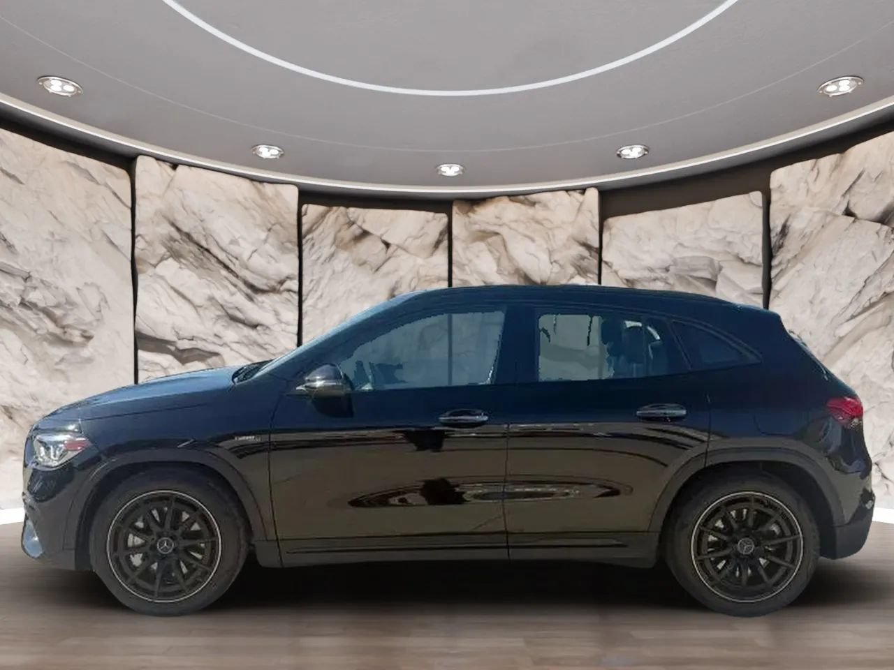 Used 2021 Mercedes-Benz GLA 35 AMG 4MATIC image 4