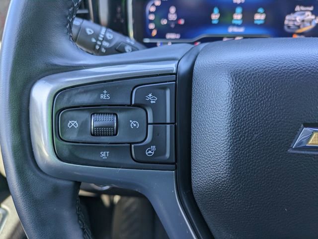 Used 2025 Chevrolet Silverado 2500 LT w/ Convenience Package image 22