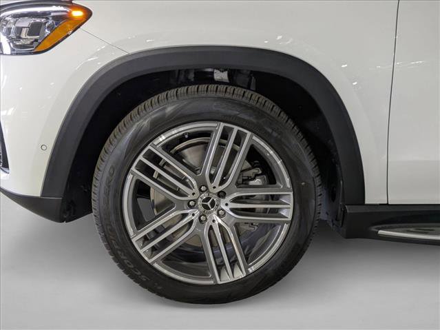New 2026 Mercedes-Benz GLS 450 4MATIC image 10