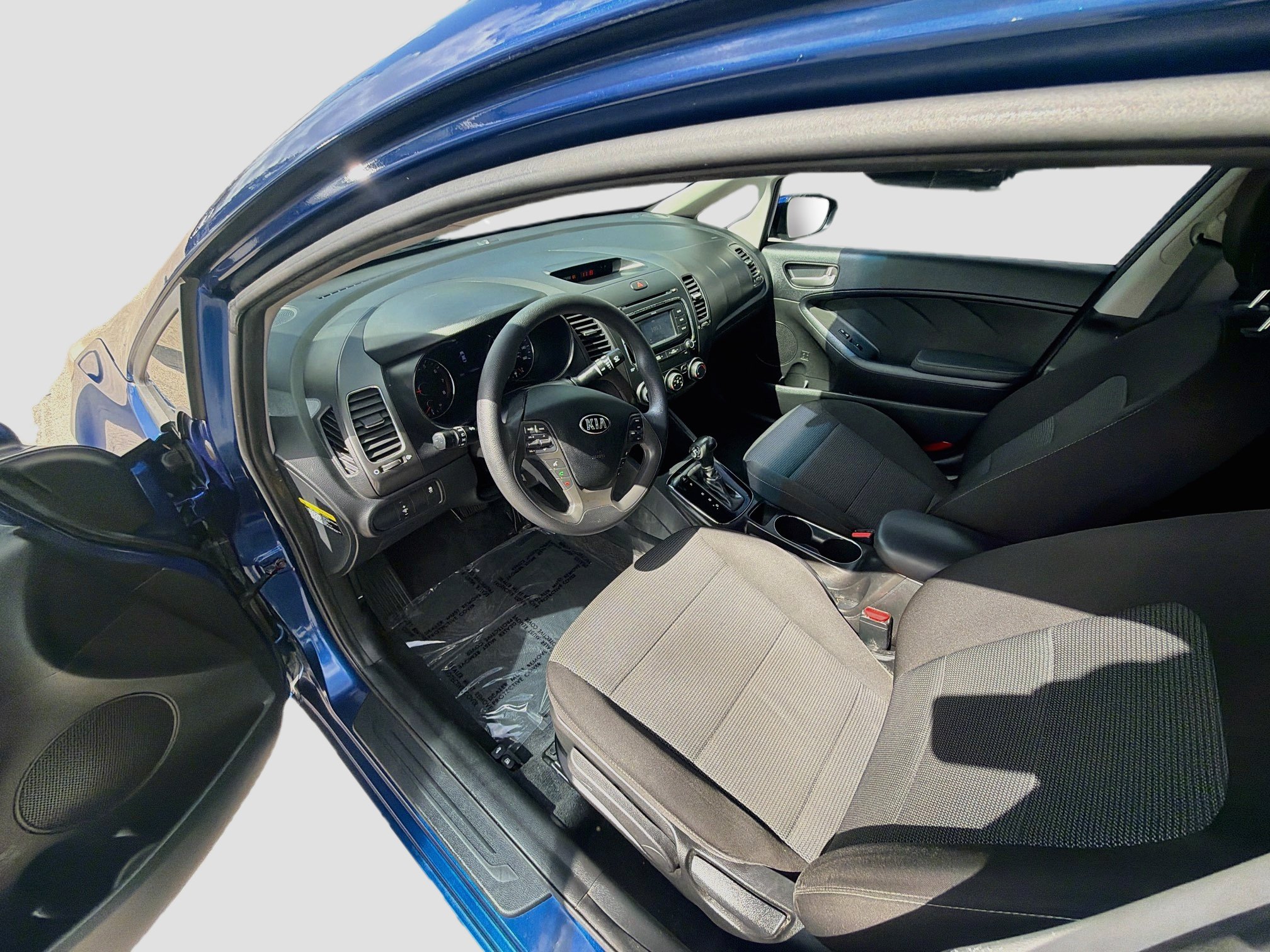 Used 2018 Kia Forte LX w/ LX Rear Camera Package FWD image 9