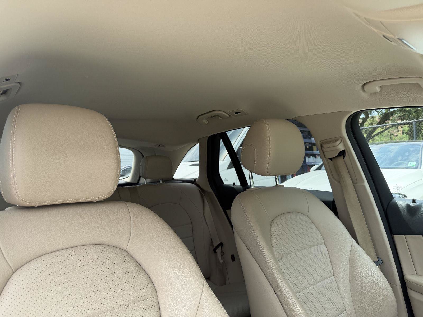 Used 2019 Mercedes-Benz GLC 300 image 32