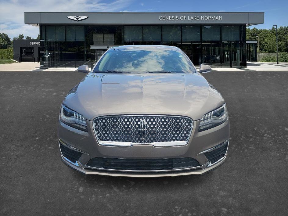 Used 2018 Lincoln MKZ Select w/ Select Plus Package FWD image 2