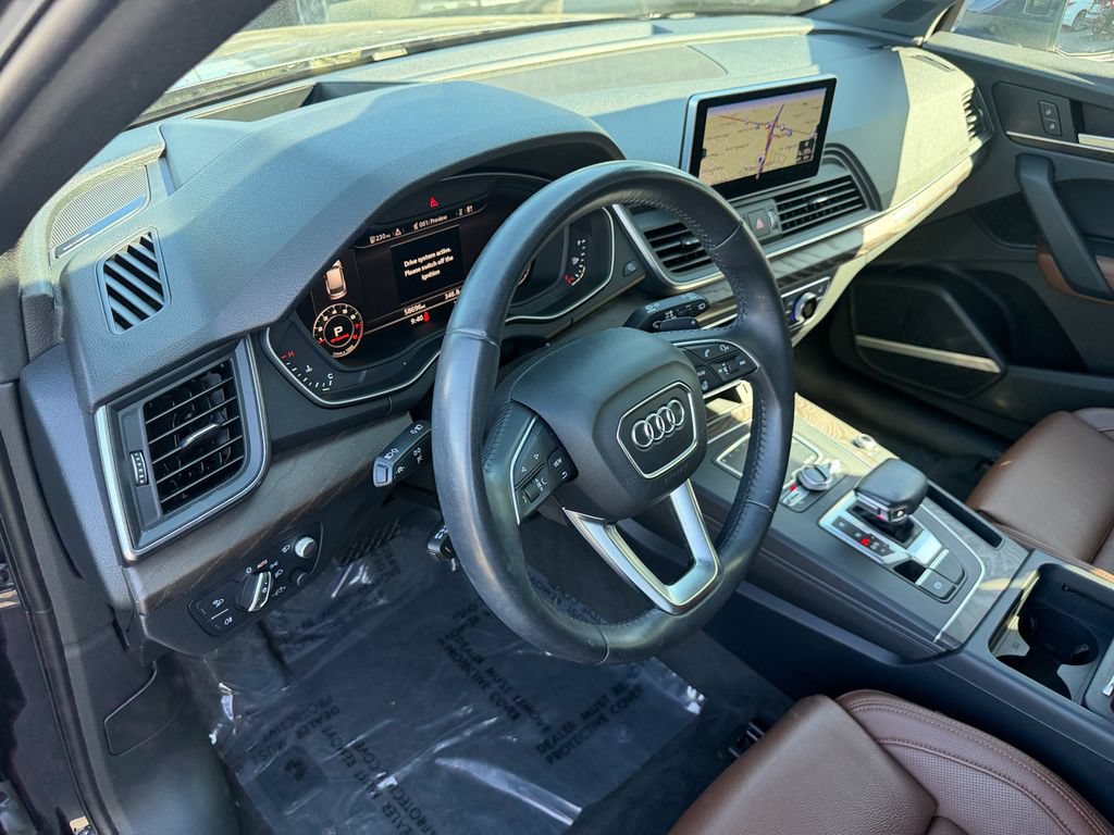 Used 2018 Audi Q5 Prestige AWD/4WD image 12