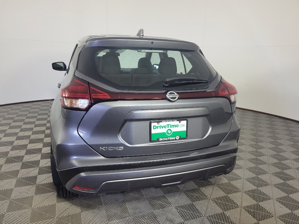 Used 2021 Nissan Kicks S FWD image 6