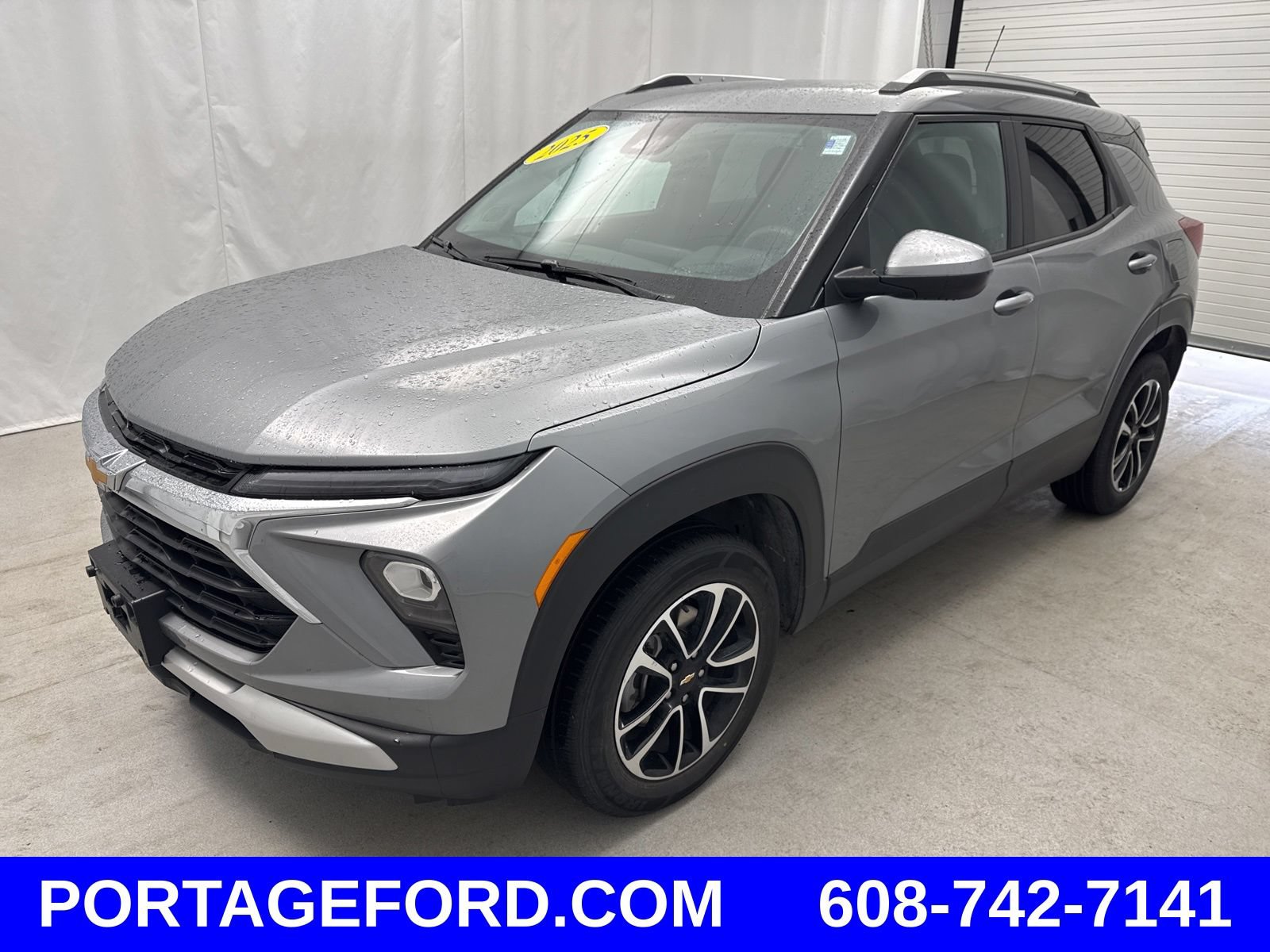 Used 2025 Chevrolet TrailBlazer LT AWD/4WD image 5
