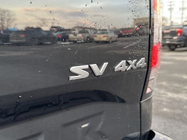 Used 2024 Nissan Frontier SV image 31