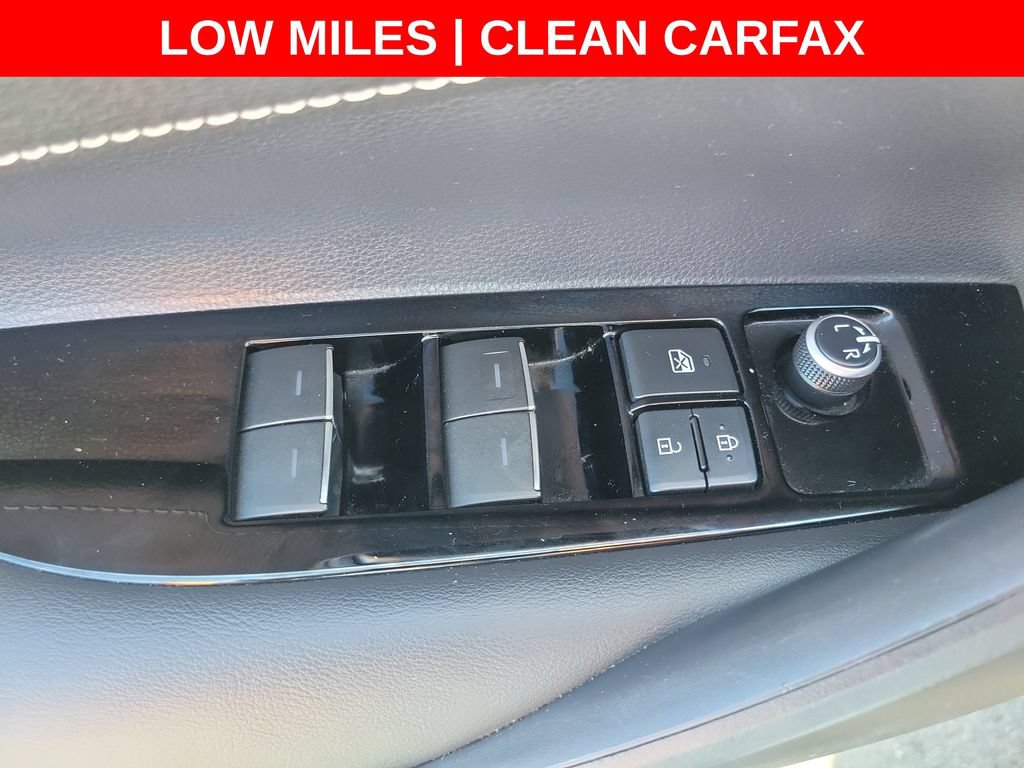 Used 2020 Toyota Corolla SE w/ Protection Package FWD image 21