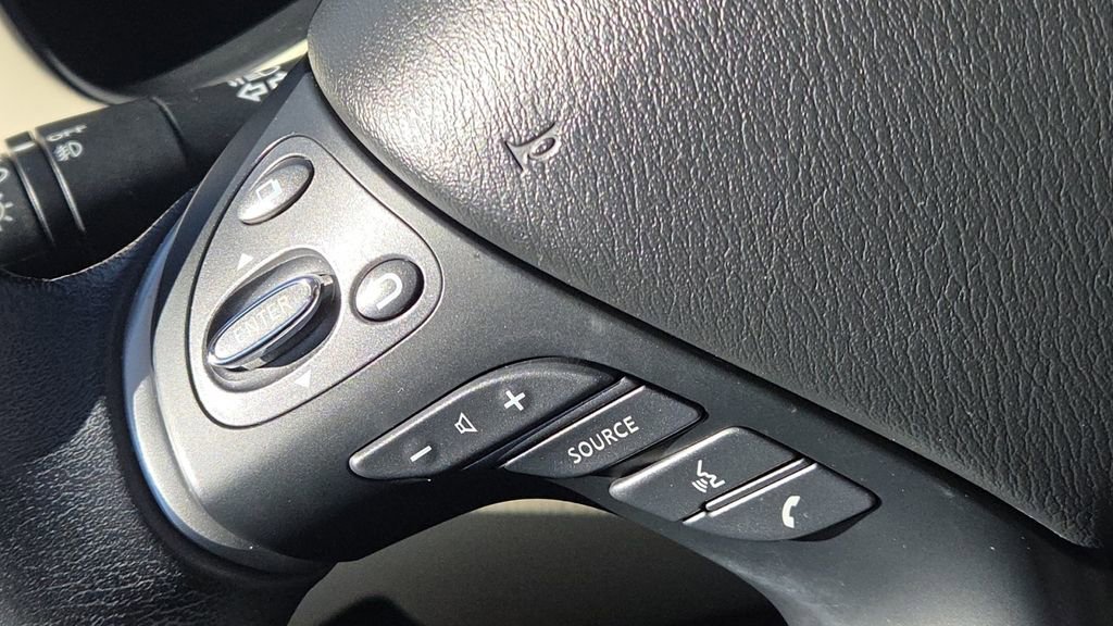 Used 2019 INFINITI QX60 Luxe w/ Sensory Package image 17