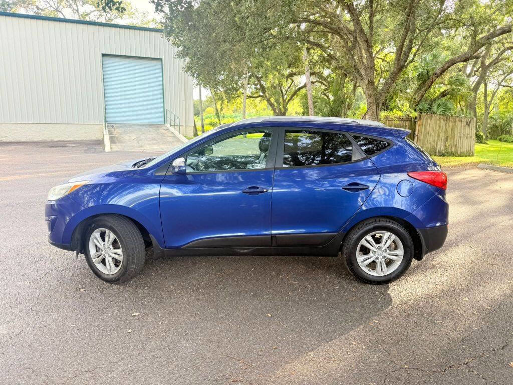 Used 2012 Hyundai Tucson GLS image 8