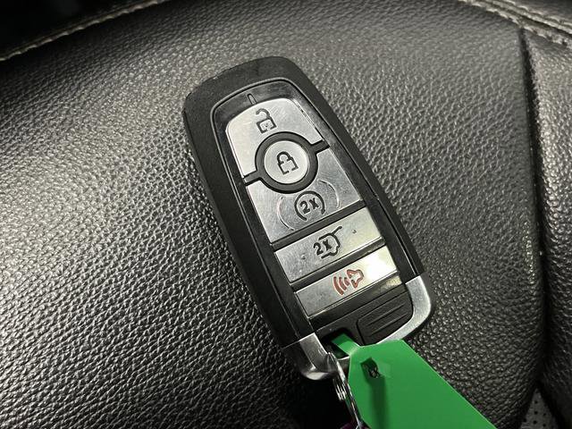 Used 2023 Ford Explorer Limited image 29