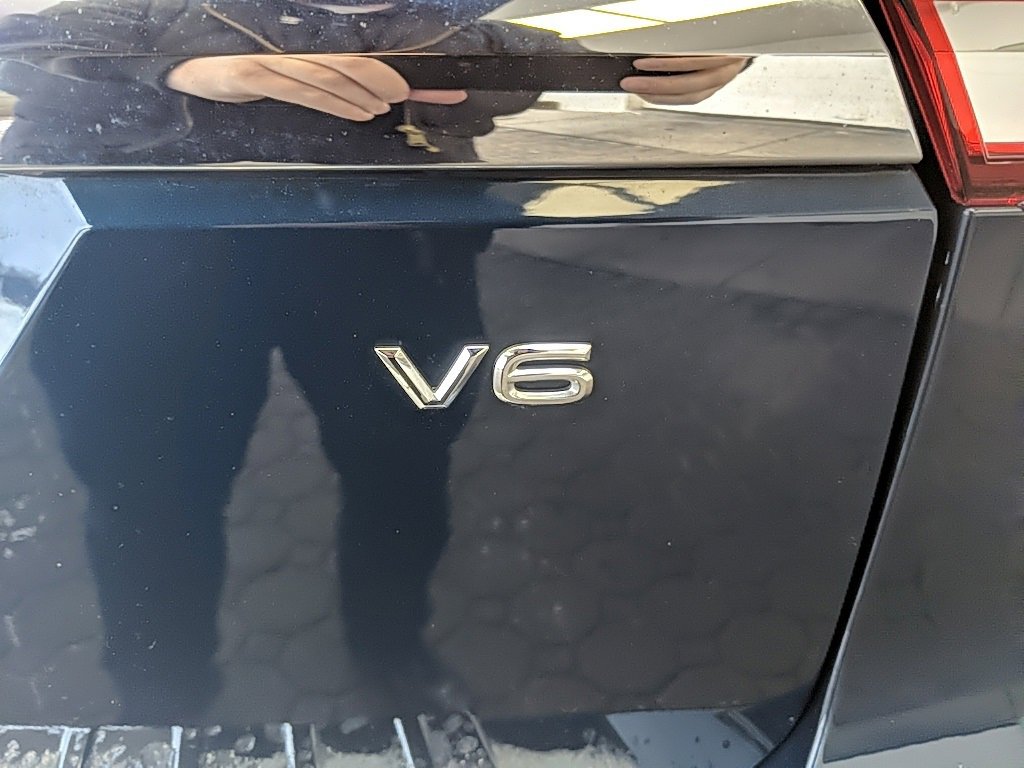 Used 2018 Volkswagen Atlas SEL image 8