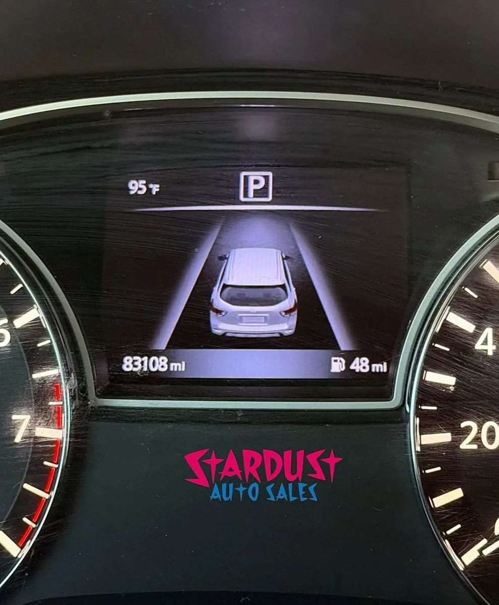 Used 2016 Nissan Pathfinder S FWD image 8