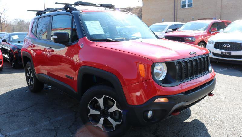 Used 2019 Jeep Renegade Trailhawk w/ Cold Weather Group II image 3