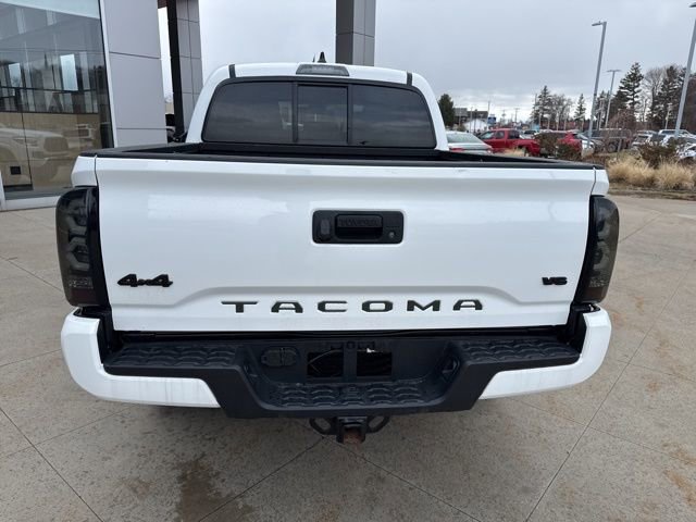 Used 2023 Toyota Tacoma SR AWD/4WD image 6