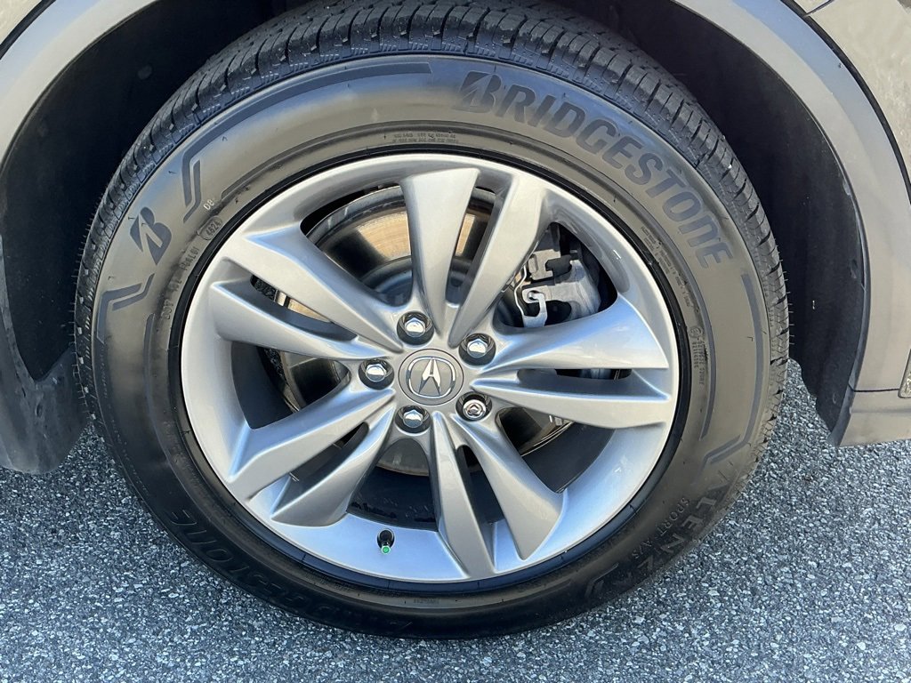 Used 2025 Acura MDX FWD image 11