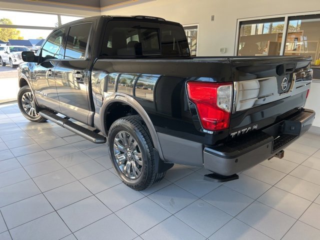 Used 2018 Nissan Titan Platinum Reserve image 4