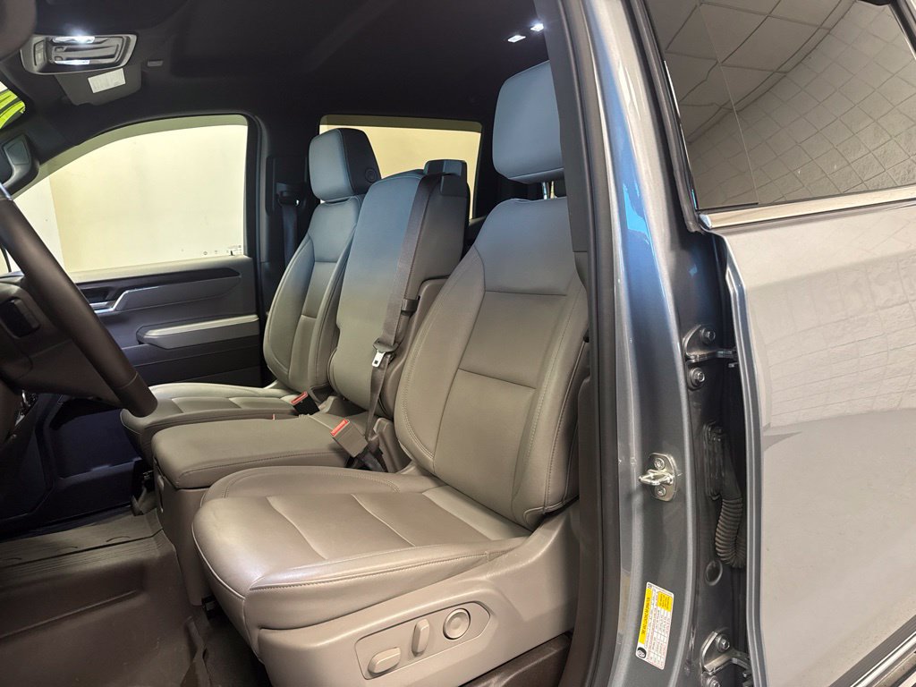 Used 2024 GMC Sierra 1500 SLT w/ LPO, GMC Protection Package AWD/4WD image 8