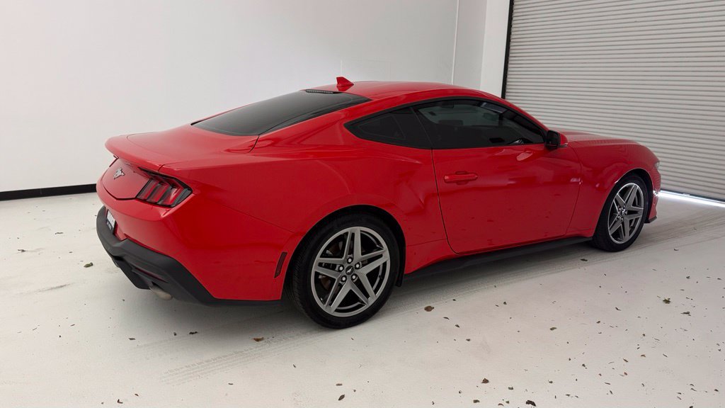Used 2026 Ford Mustang Coupe RWD image 19