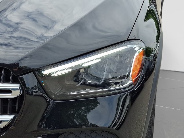 Used 2024 Mercedes-Benz GLE 450e 4MATIC image 11
