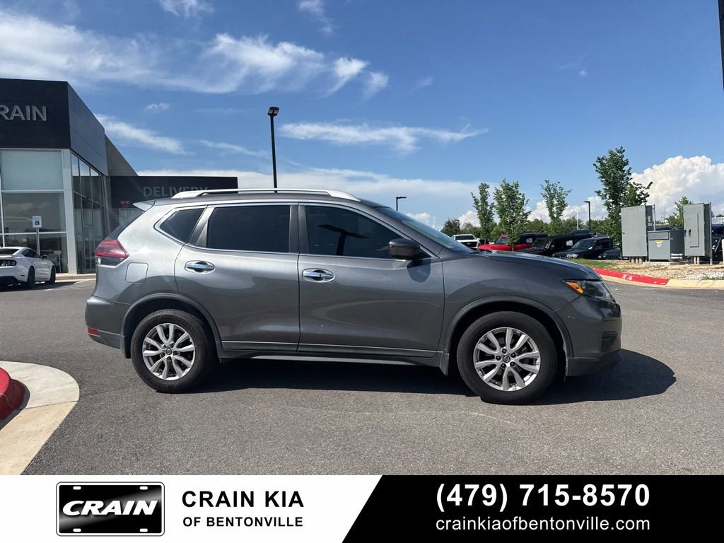 Used 2020 Nissan Rogue S w/ Special Edition Package FWD image 2