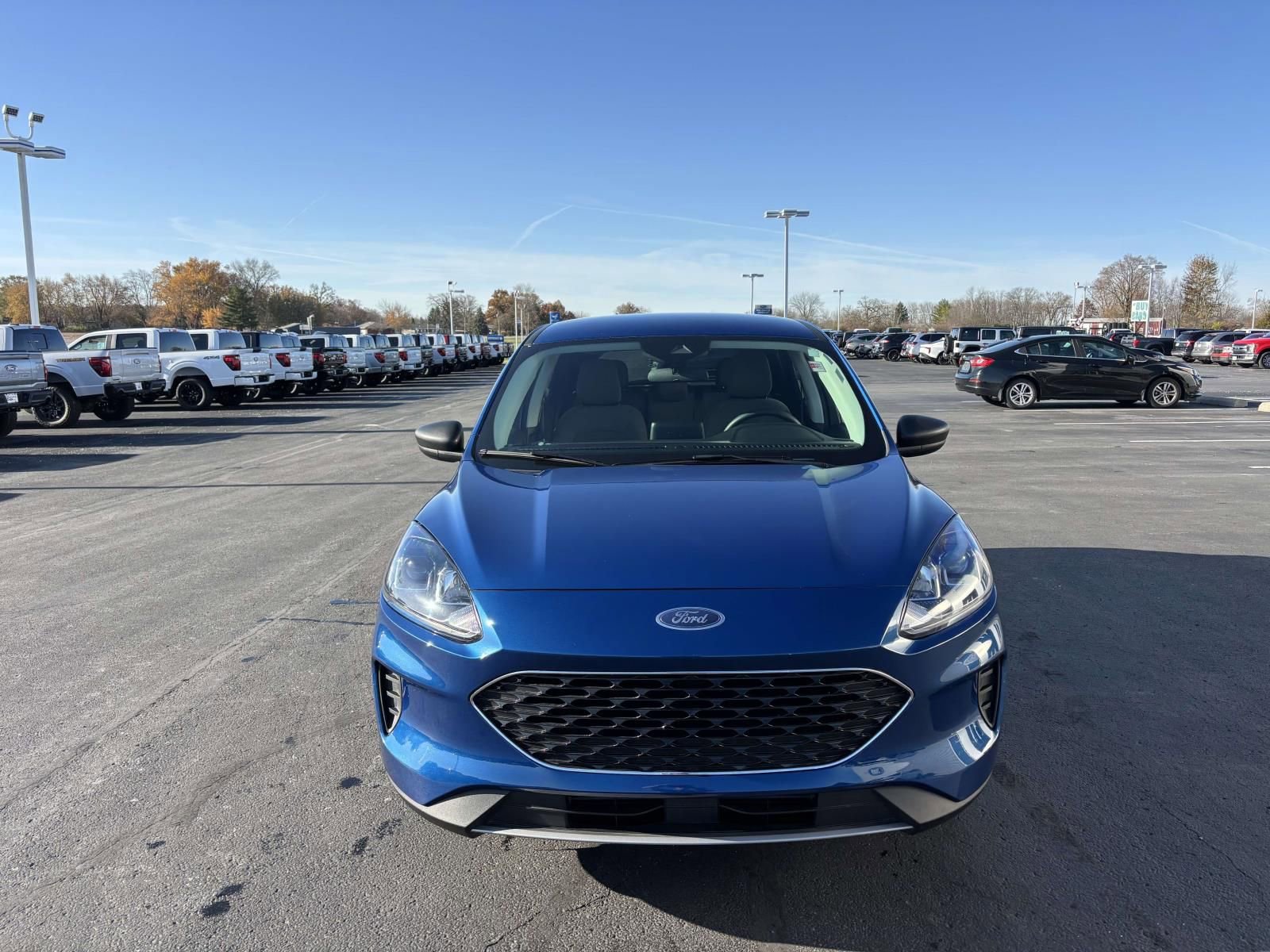 Certified 2022 Ford Escape SE image 2