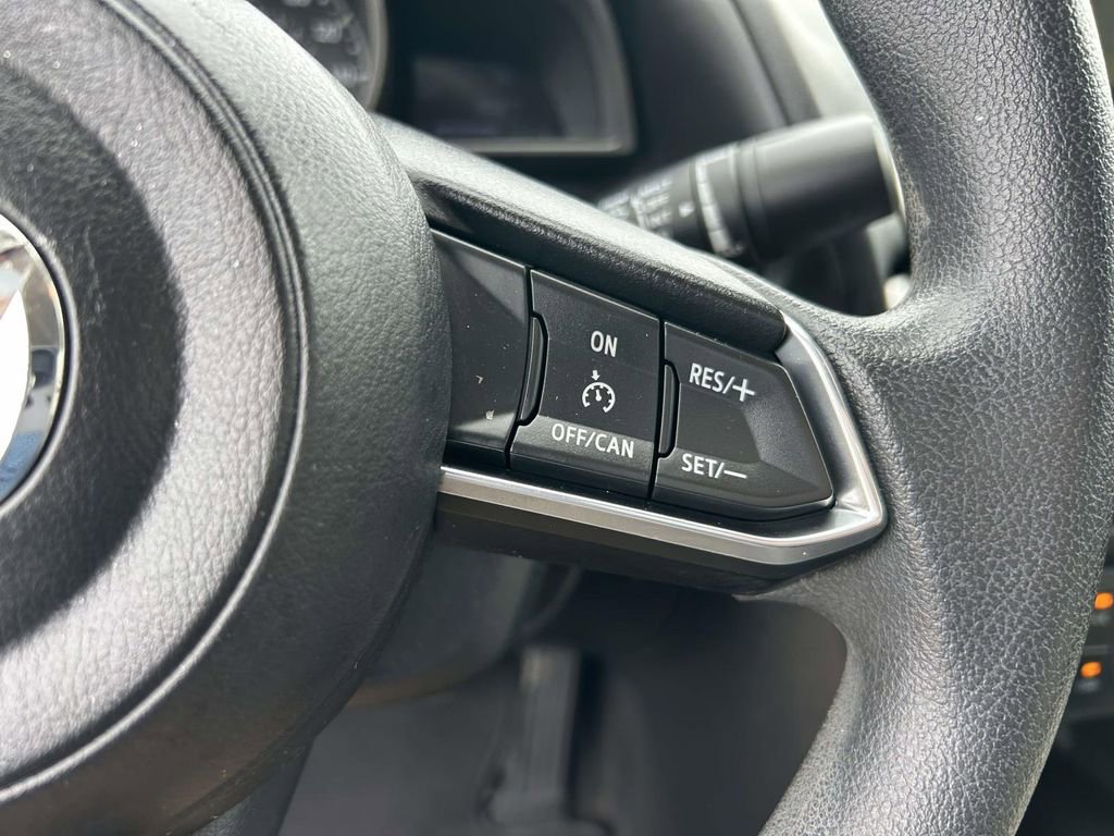 Used 2018 MAZDA MAZDA3 Sport FWD image 20