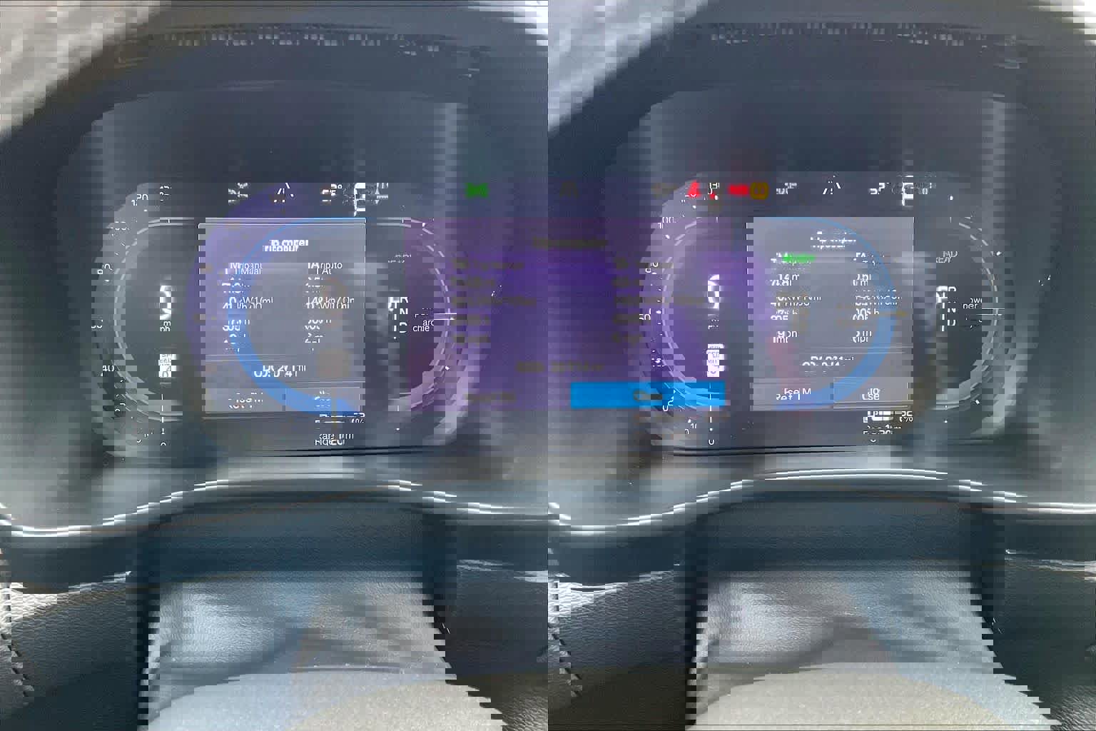 Used 2023 Volvo C40 P8 Recharge Ultimate w/ Protection Package Premier image 23