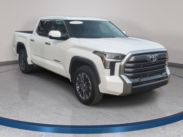 Used 2022 Toyota Tundra Limited image 3