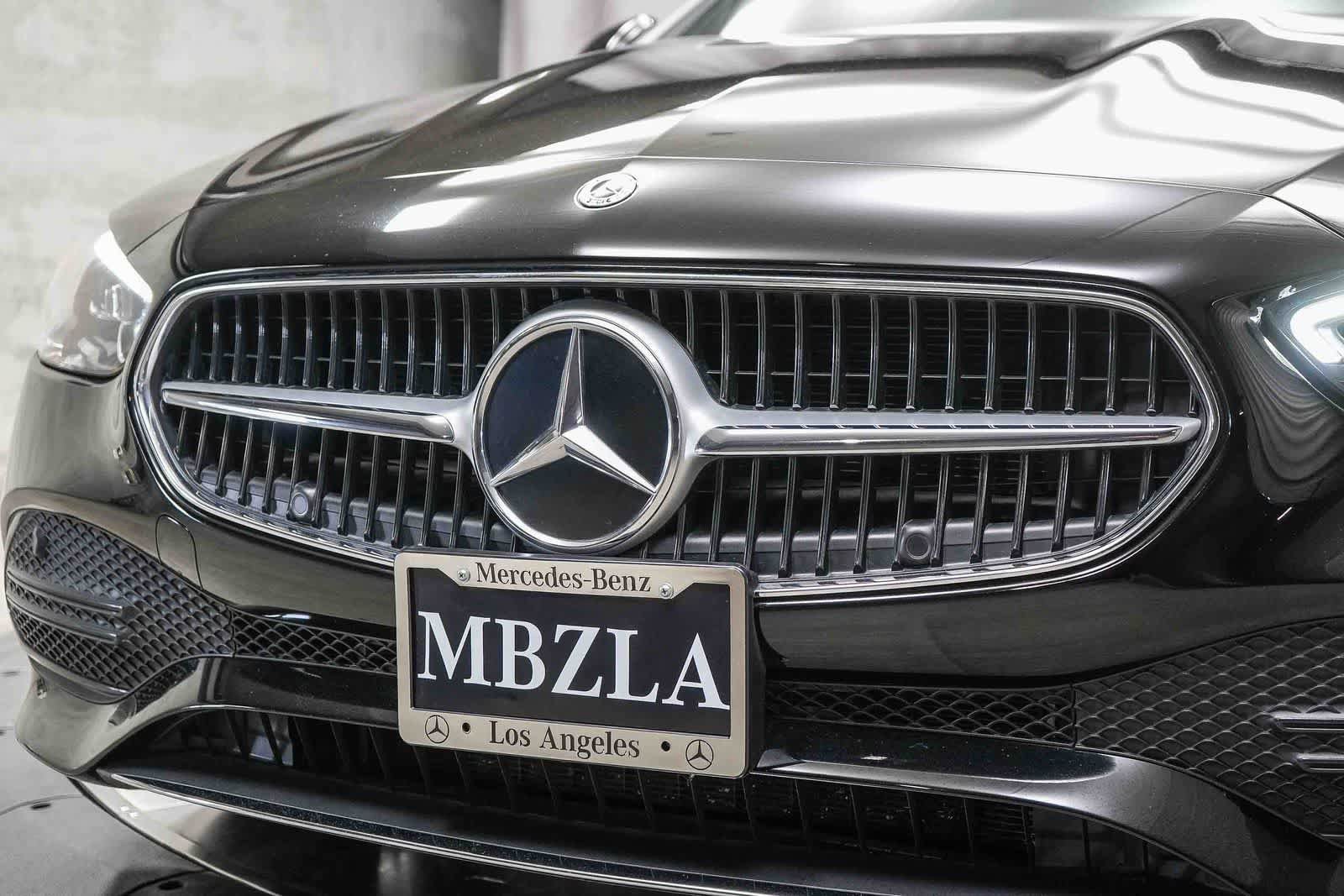 Certified 2023 Mercedes-Benz C 300 Sedan image 6
